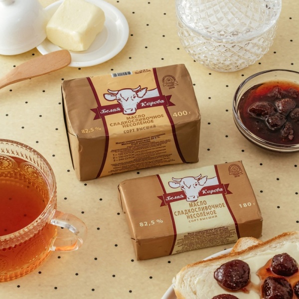 Масло сладко- сливочное  82,5% "Белая корова", 400 гр